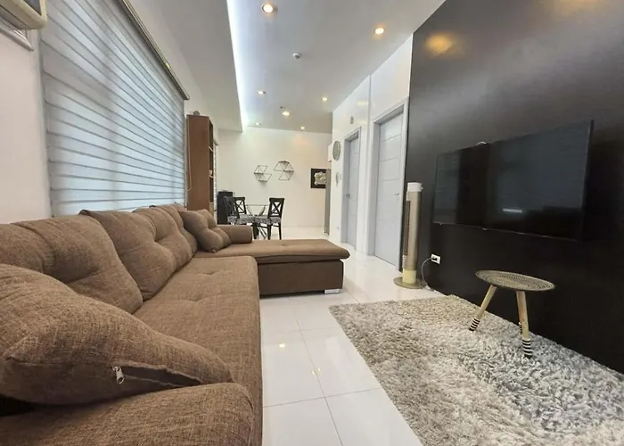 8 Adriatico Apartment Manila